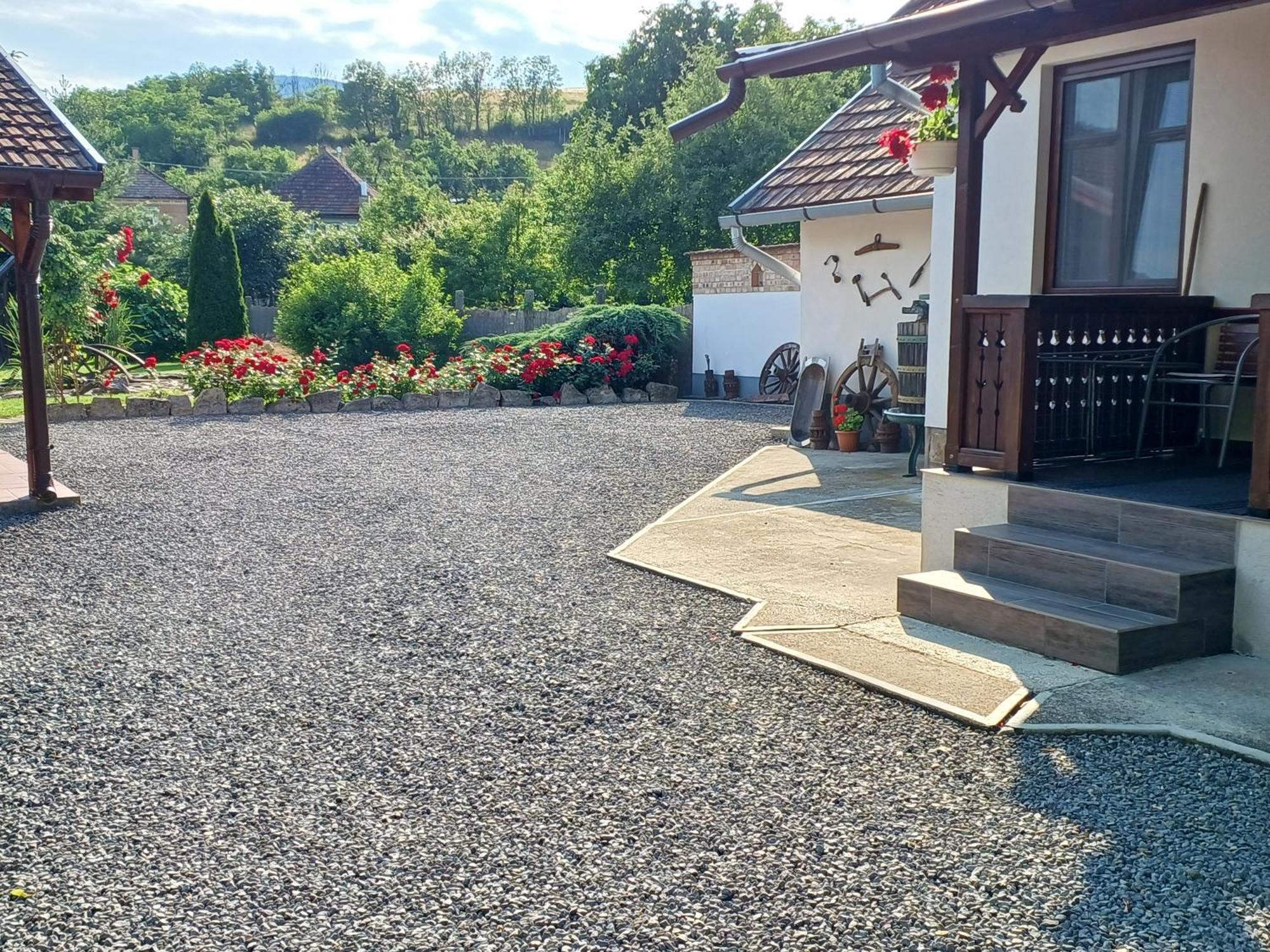 Kazsimér Vendégház Erdohorvati Exterior foto
